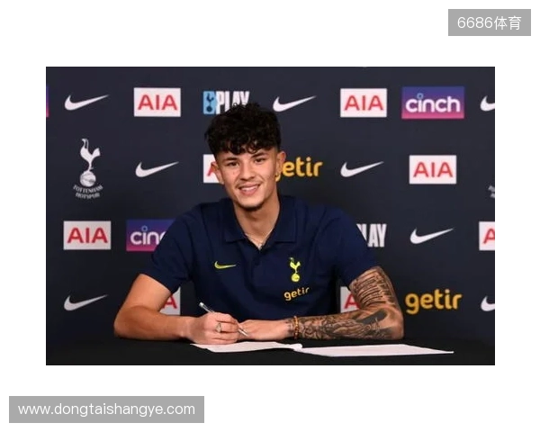 官方:泰国归化21岁切尔西青训出身的球员苏瑟普-贝尔 官方:泰国归化21岁切尔西青训出身的球员苏瑟普-贝尔