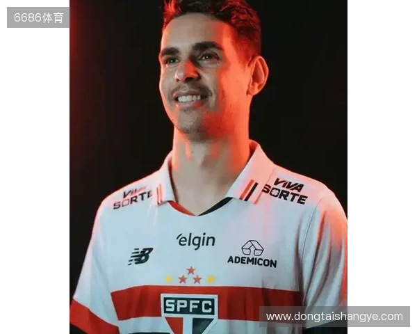 一度昏厥失去意识2分钟!圣保罗官方:奥斯卡获准出院,情况良好 一度昏厥失去意识2分钟!圣保罗官方:奥斯卡获准出院,情况良好